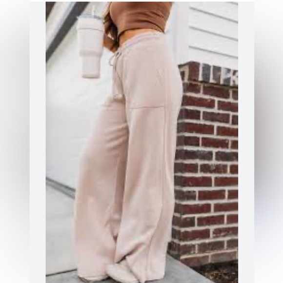 20 High Rise Wide Leg Drawstring Pants - Picture 2 of 4